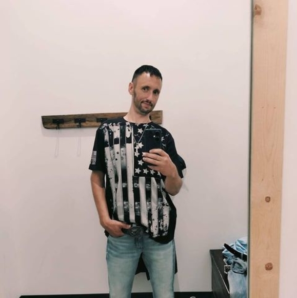 Meet your Posher, Steven - Picture 1 of 1